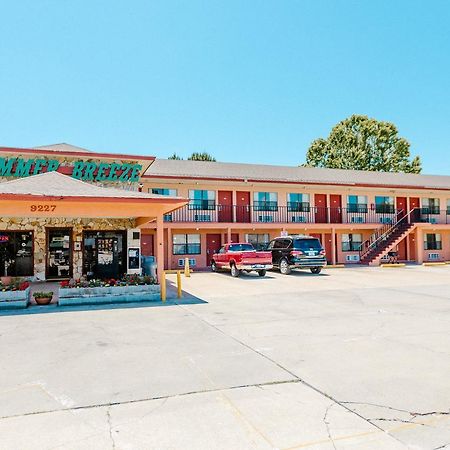 Summer Breeze Motel Upper Grand Lagoon Extérieur photo